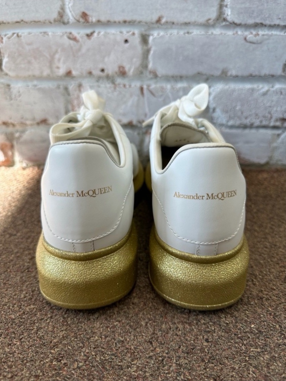 Gold & White Alexander McQueen sneakers EU 38 - Picture 3 of 5
